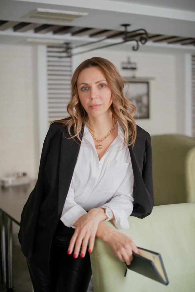 Елена Казанкова