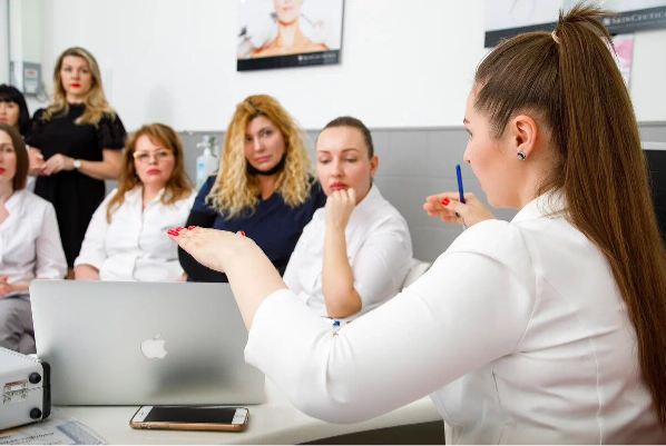 Развитие медицинского бизнеса в 2023 году: чего ждут от клиники пациенты