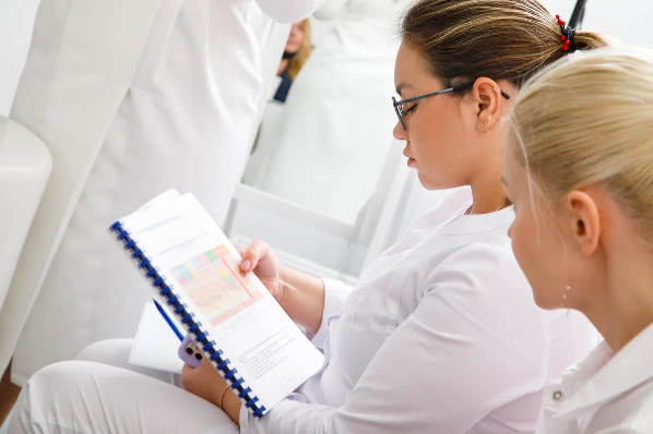 Открыть ООО или ИП? Плюсы и минусы в медицинском бизнесе