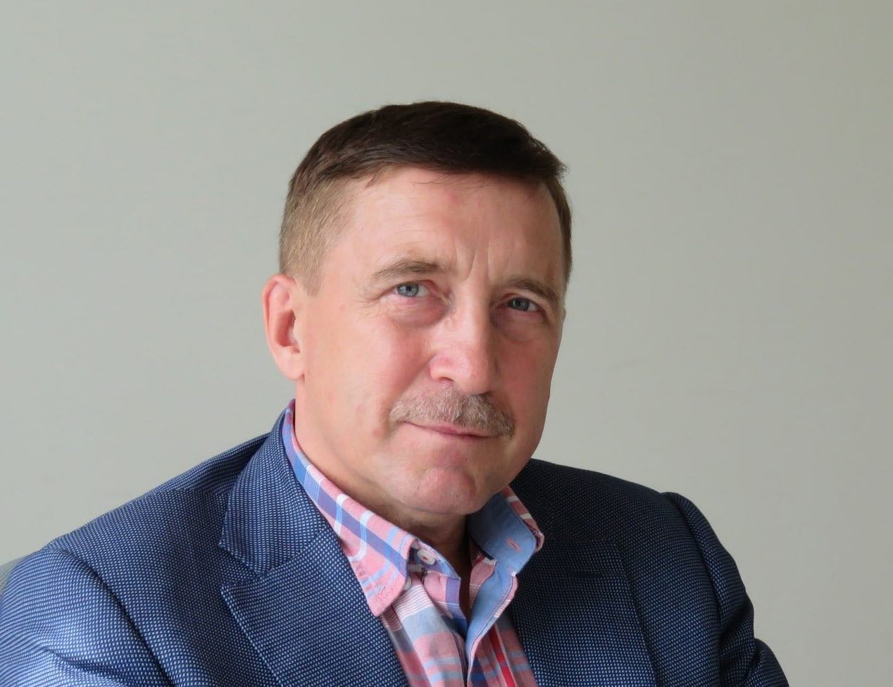 Александр Кравцов: «Главная ценность моего бизнеса – это моя команда»: секреты роста медцентра «Палитра»