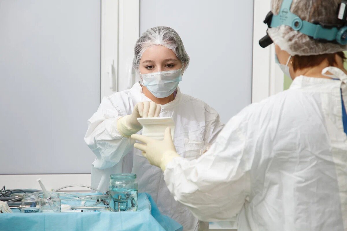 На чем должны зарабатывать частные клиники?